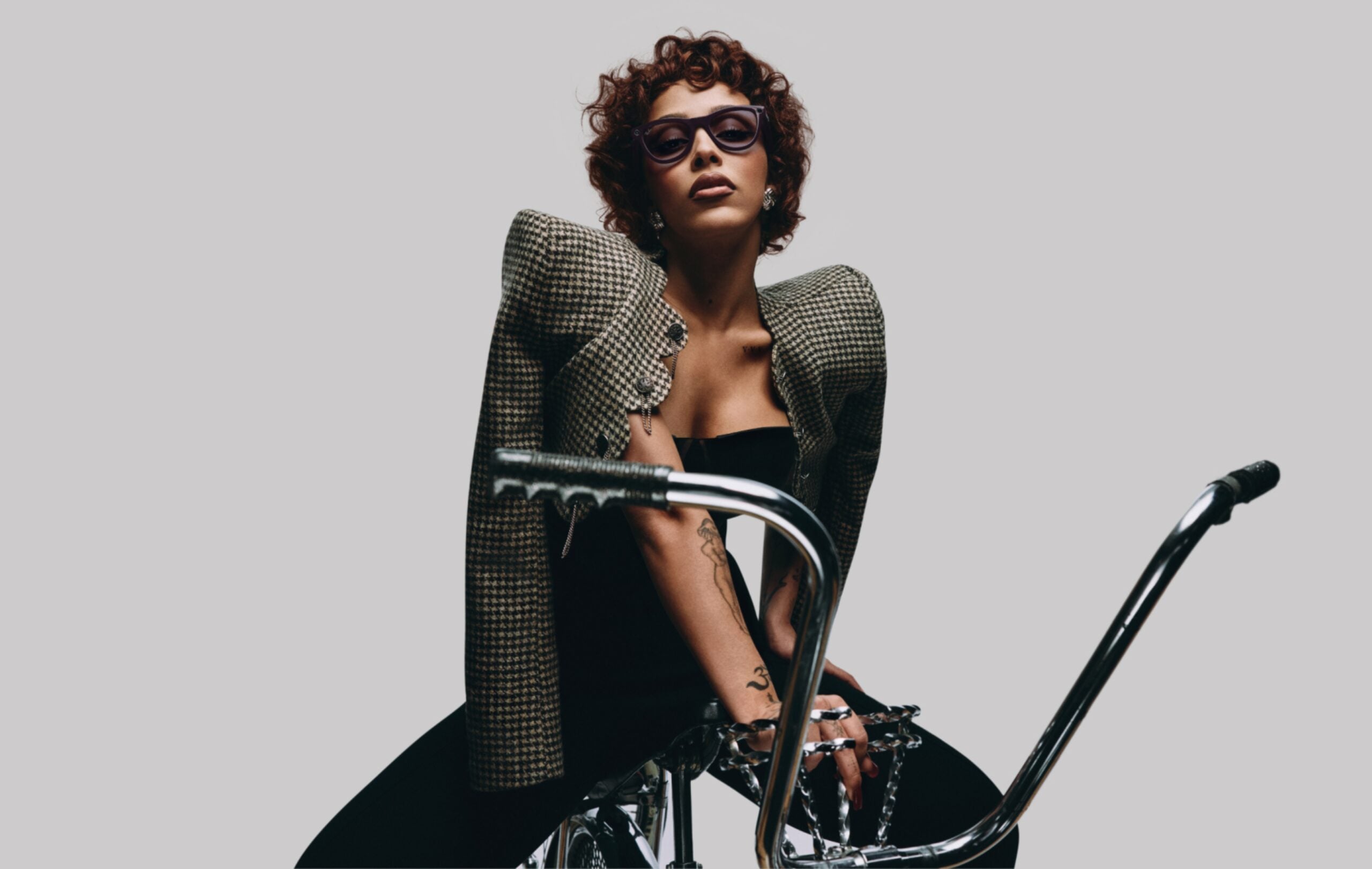 Doja Cat x Ray-Ban Meta